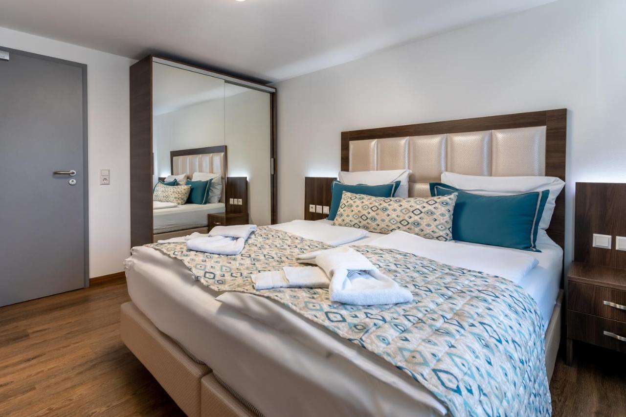 Hotel Myrsini Kirchentellinsfurt エクステリア 写真